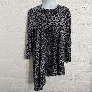 Susan Graver Womens Plus Top 1X Gray Black Animal Print Long Sleeve AD19